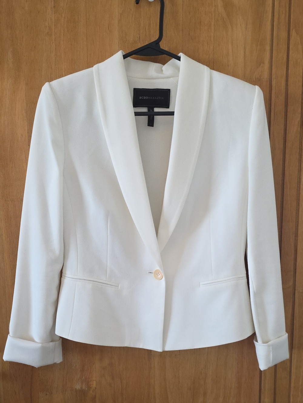 BCBGMaxAzria White Shawl Collar Single-Button Blazer